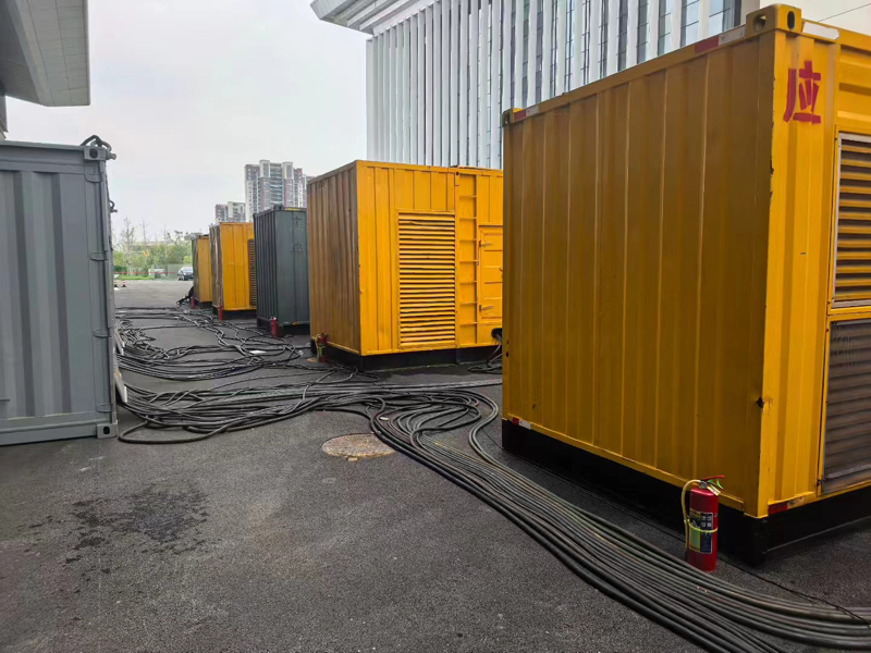 立山不同季节柴油发电机组保养有哪些注意事项?