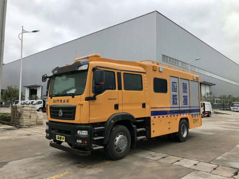 立山柴油发电机机组的控制器是如何操作使用的?