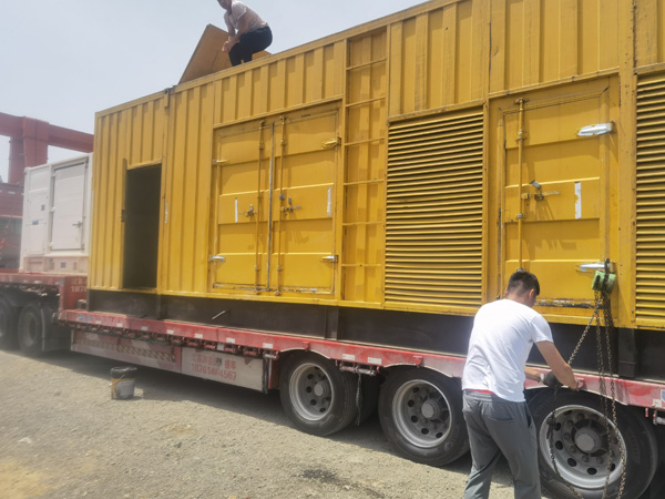 立山发电机出租100KW发电机需要什么规格的电缆线？