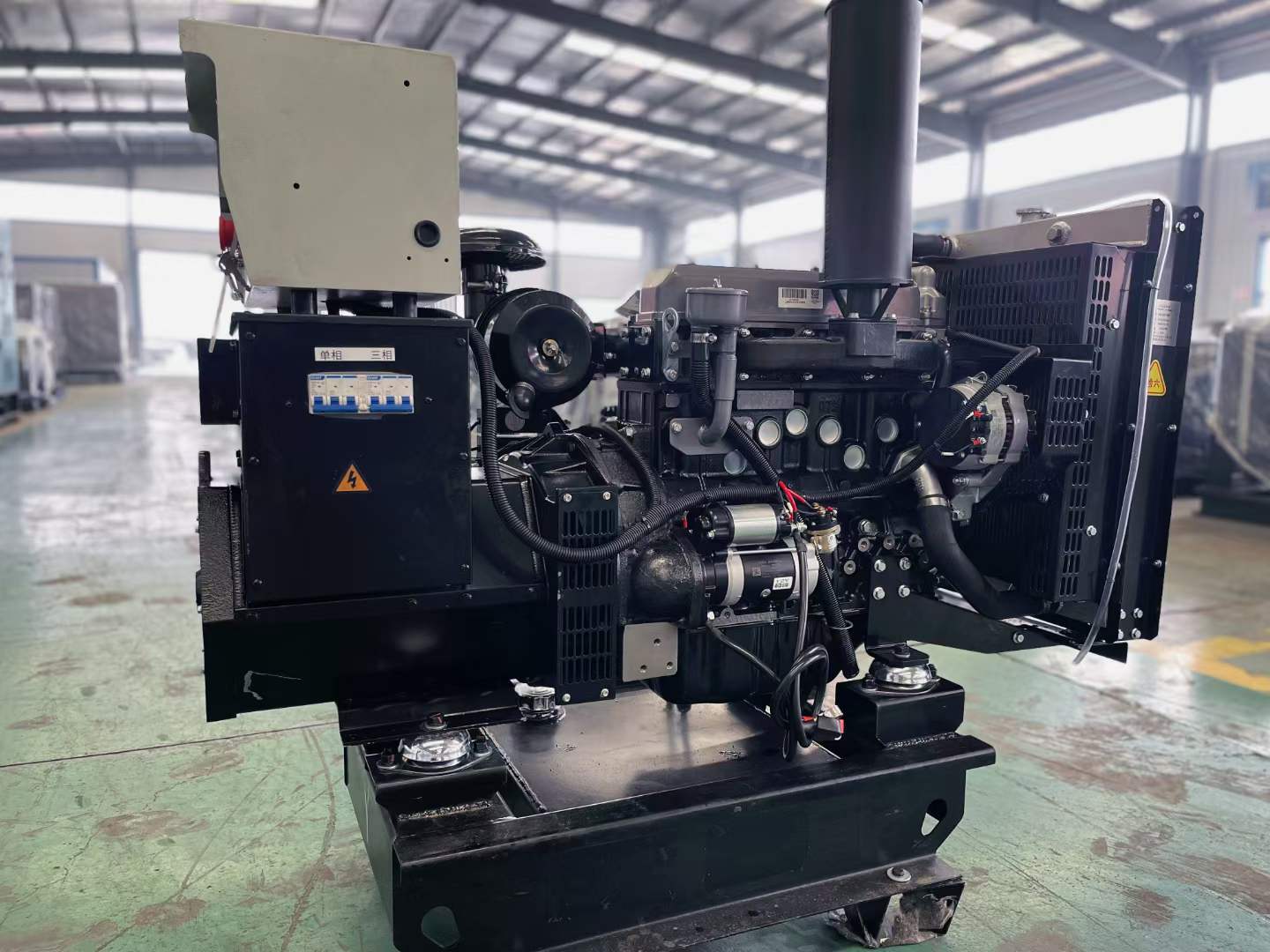 立山如何降低电感性负载对发电机的影响？