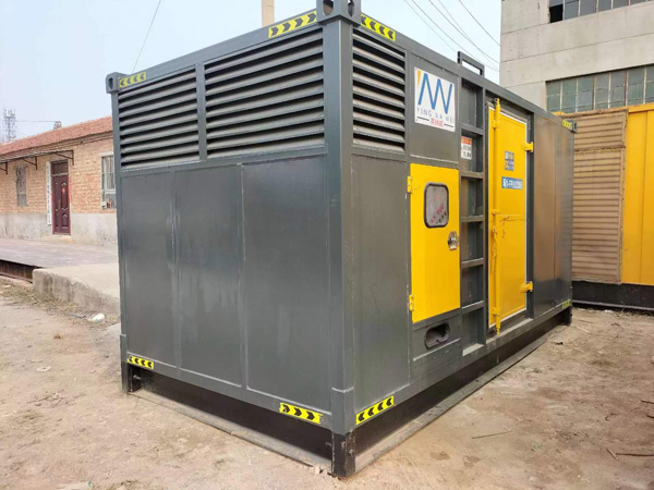 立山柴油发电机输出电流大小是有什么决定的？