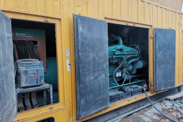 立山发电机组夏季保养的注意事项有哪些？