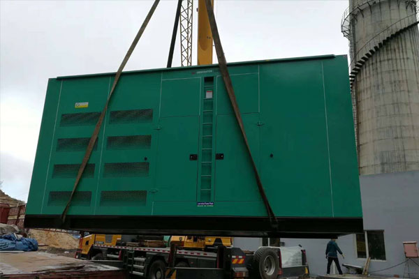 立山柴油发电机组的保养周期？